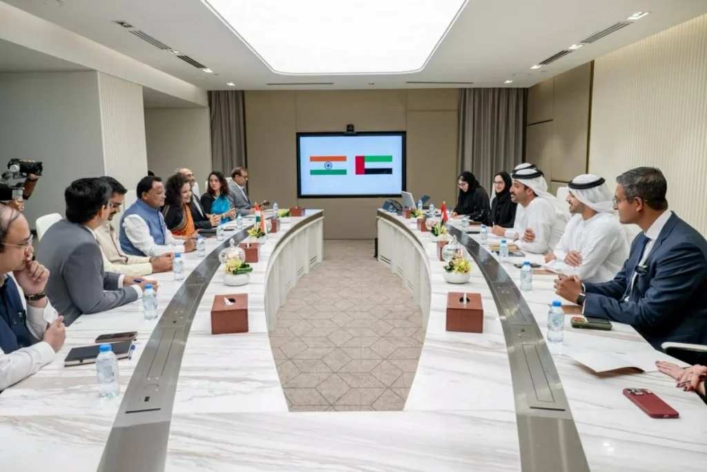بن طوق: الشراكة الاقتصادية الإماراتية الهندية استراتيجية ومتنوعة