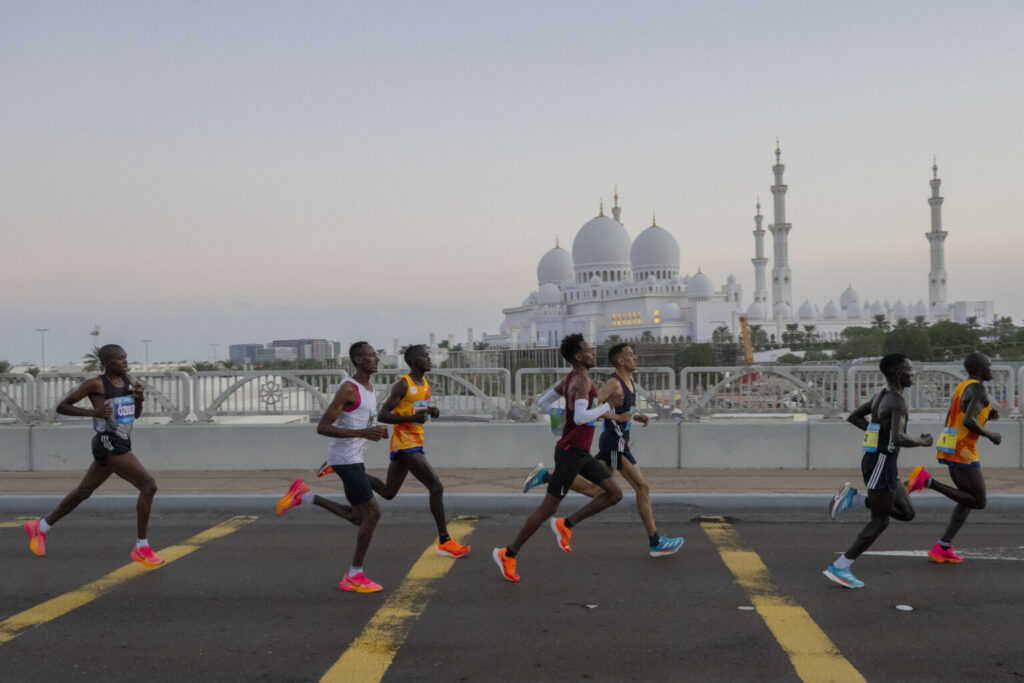 إعلان مسار ماراثون أدنوك أبوظبي 2026