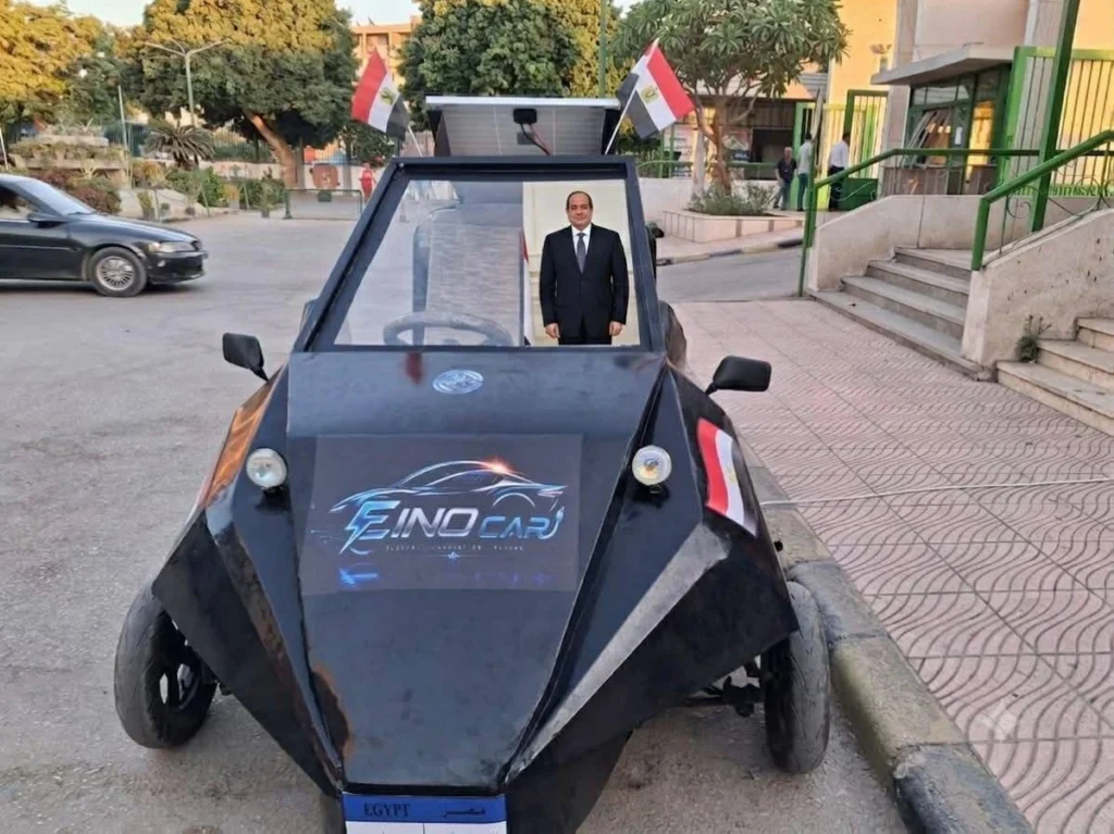 جامعة مصرية تنشئ أول ورشة لتجميع سيارات الطاقة الشمسية