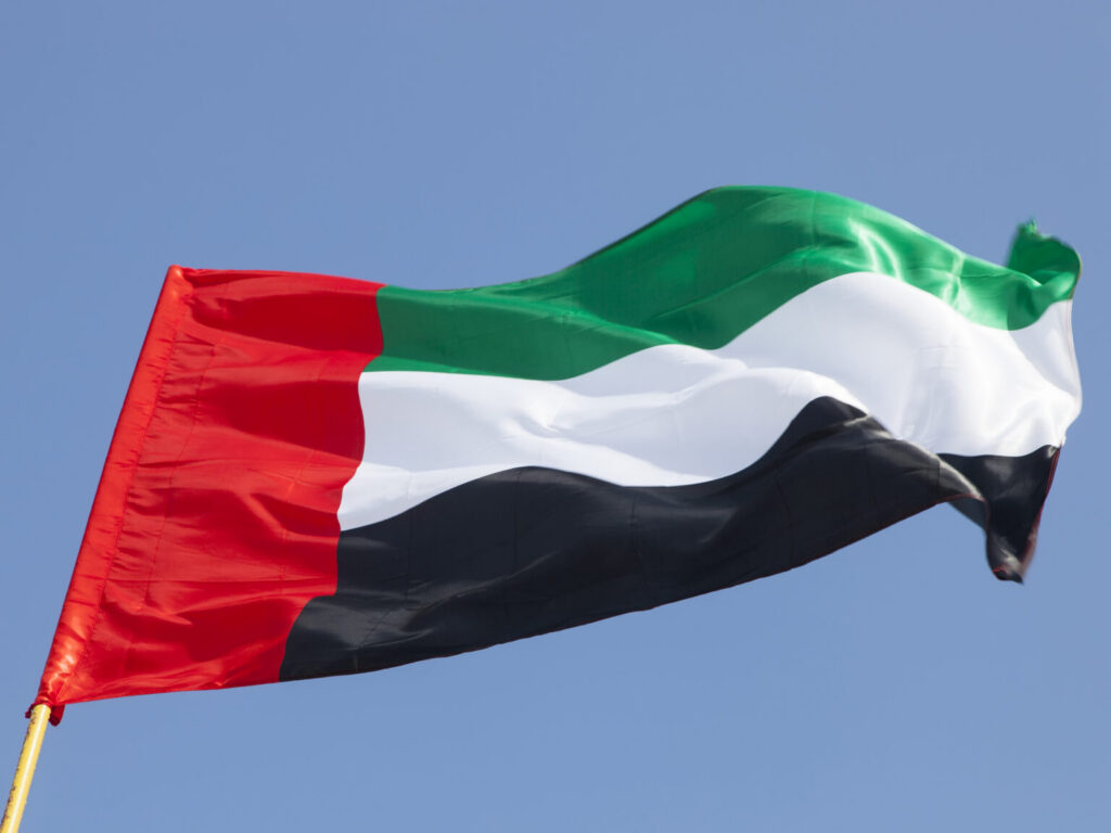 الإمارات تتضامن مع جنوب أفريقيا وتعزّي في ضحايا حادث باص ركاب